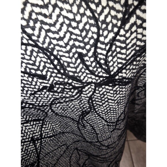 Joseph Ribkoff Women’s Size 8 Black White Abstract Print 2-Way Zip Front Jacket - Picture 9 of 14